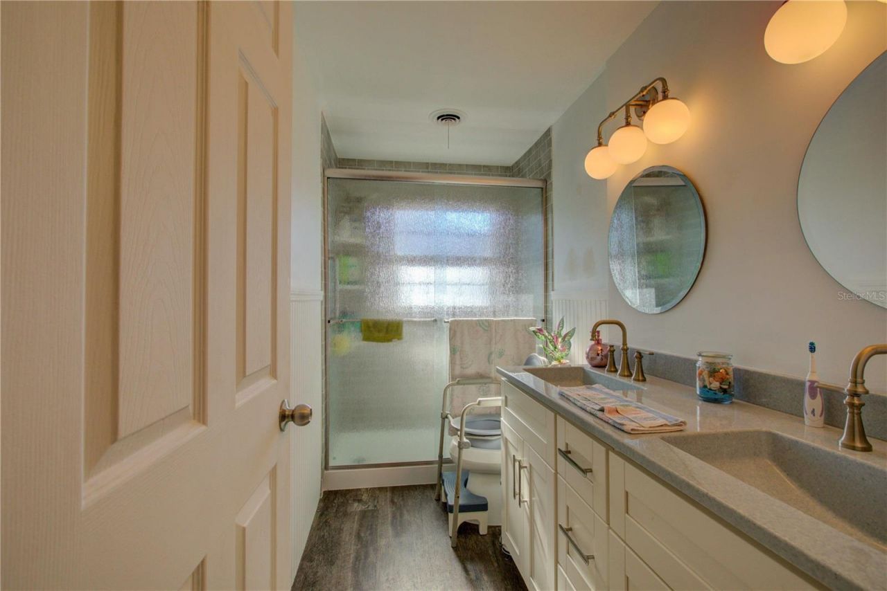 116 Silver Circle, Edgewater, FL 32141 Photo