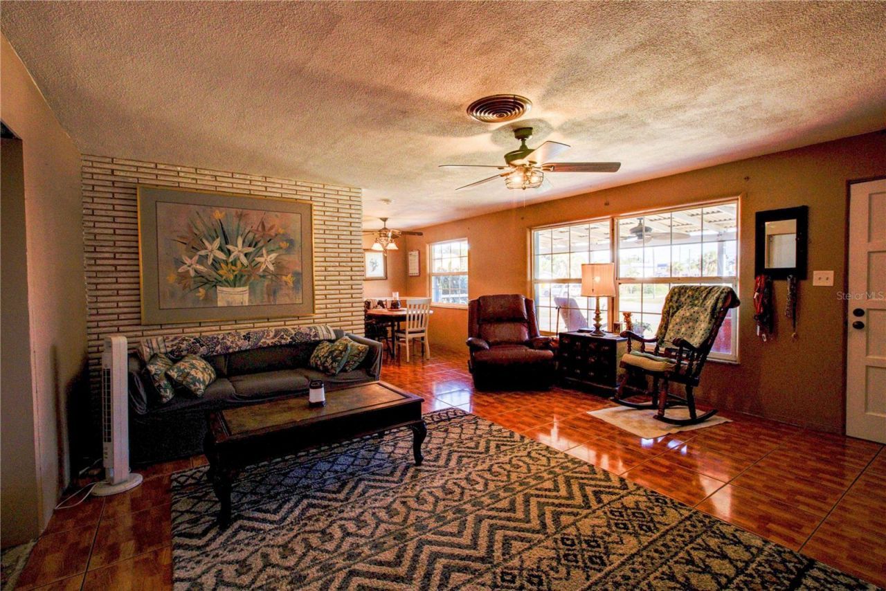 116 Silver Circle, Edgewater, FL 32141 Photo