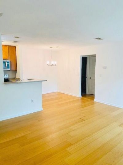 276 Alexandra Drive Photo 7