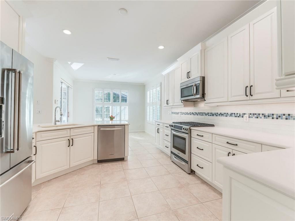 9077 Falling Leaf Dr, Estero, FL 34135 Photo