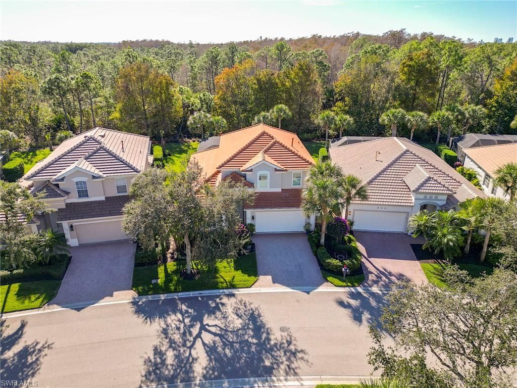 9077 Falling Leaf Dr, Estero, FL 34135 Photo