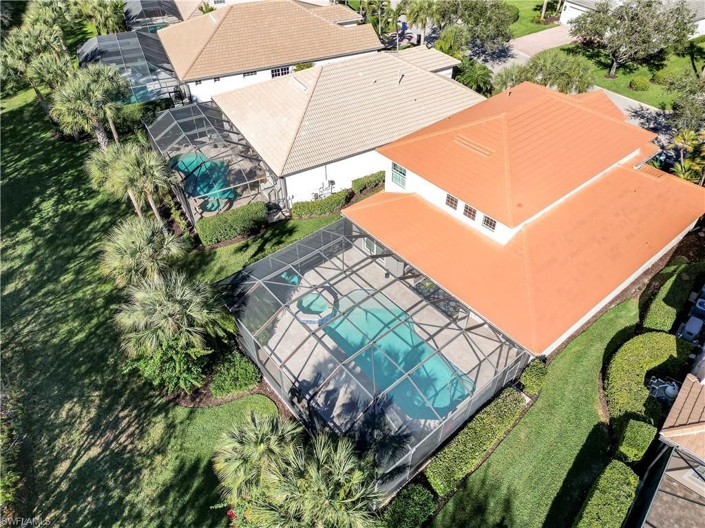 9077 Falling Leaf Dr, Estero, FL 34135 Photo