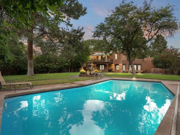 1504 N Lucyle Place NW, Albuquerque, NM 87114