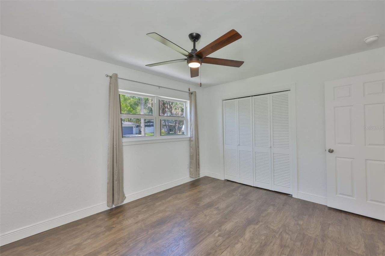 1667 N Dakota Avenue Ne, Saint Petersburg, FL 33703 Photo