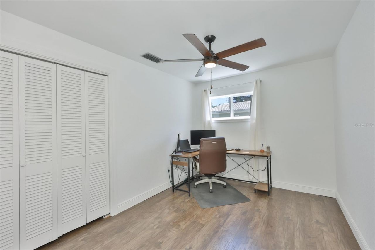 1667 N Dakota Avenue Ne, Saint Petersburg, FL 33703 Photo