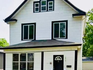 2818 Dupont Avenue N, Minneapolis, MN 55411