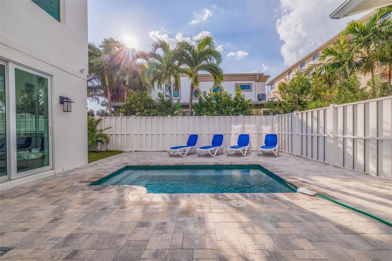 1800 Gulf Boulevard, Unit 1, Indian Rocks Beach, FL 33785 Photo