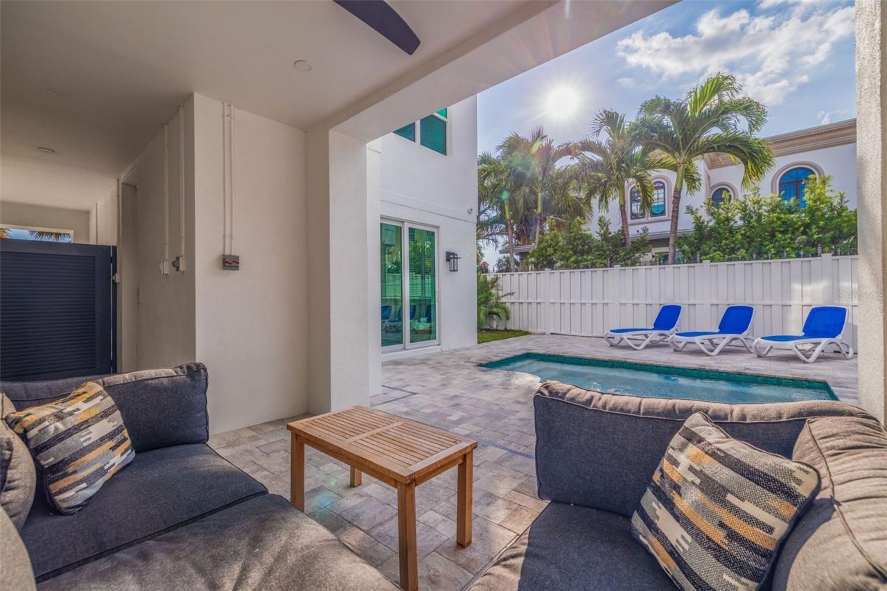 1800 Gulf Boulevard, Unit 1, Indian Rocks Beach, FL 33785 Photo