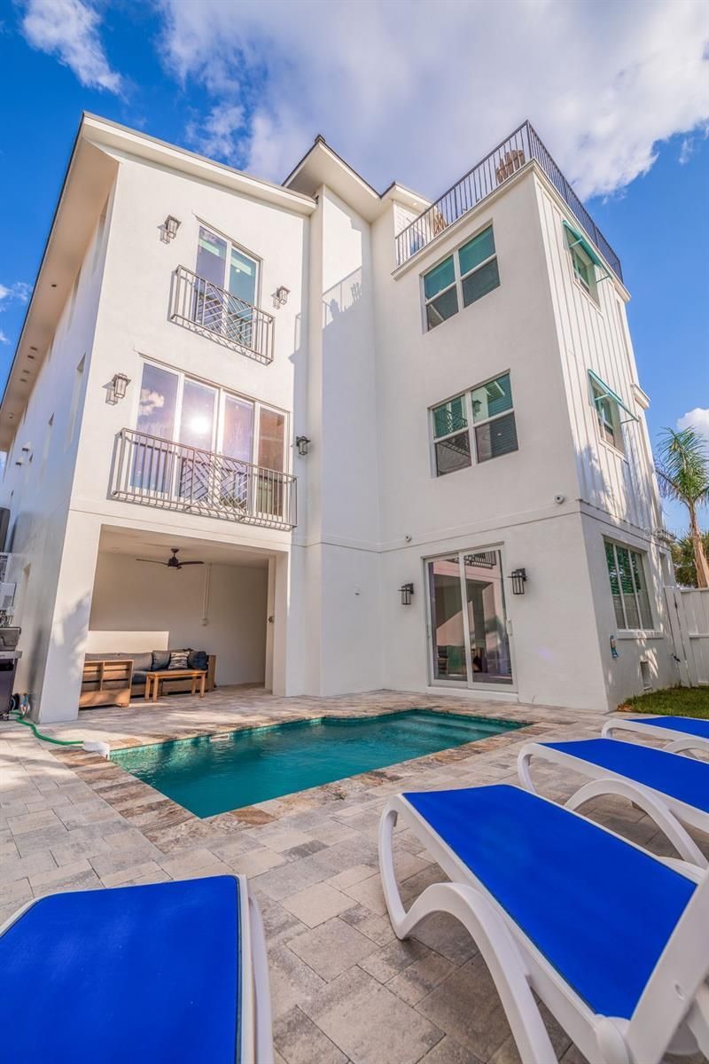 1800 Gulf Boulevard, Unit 1, Indian Rocks Beach, FL 33785 Photo