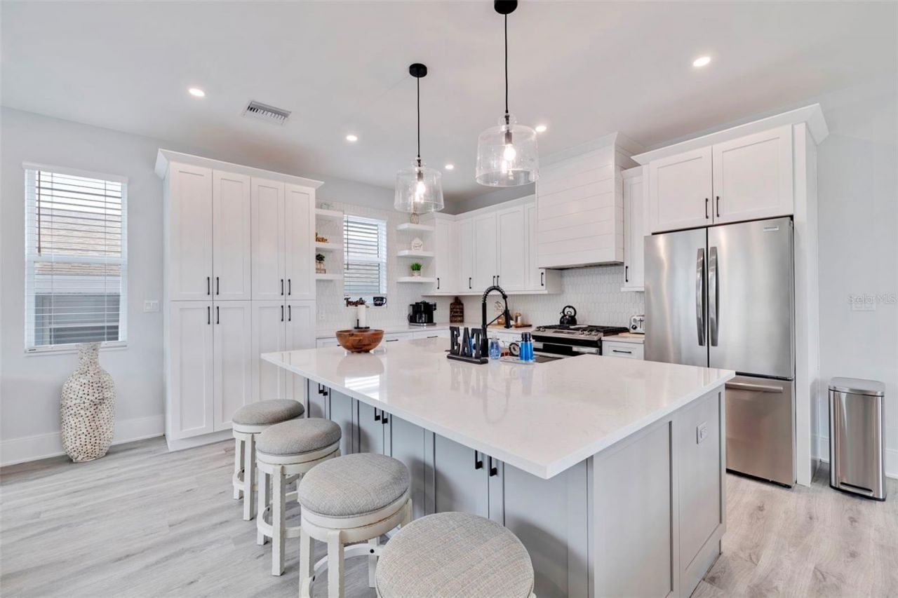 1800 Gulf Boulevard, Unit 1, Indian Rocks Beach, FL 33785 Photo