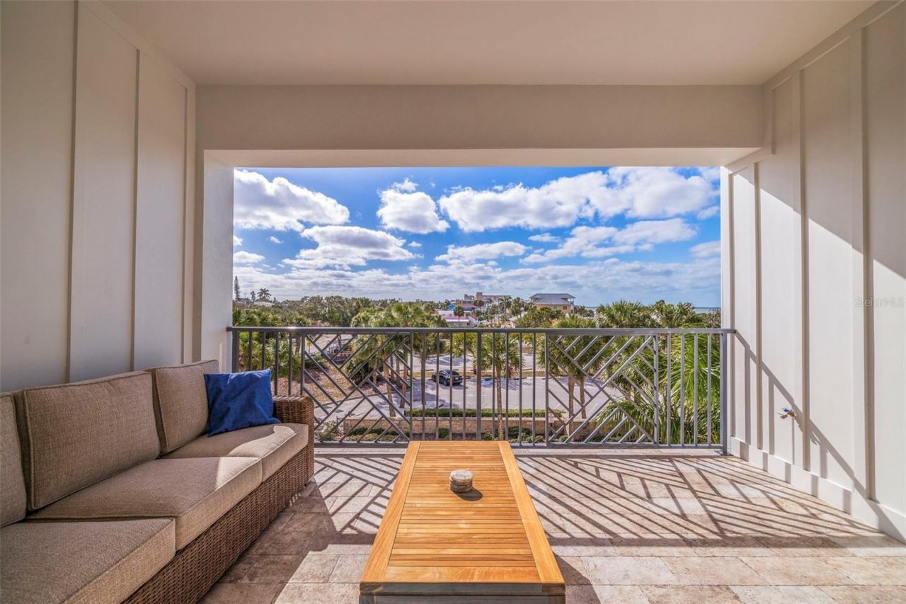 1800 Gulf Boulevard, Unit 1, Indian Rocks Beach, FL 33785 Photo