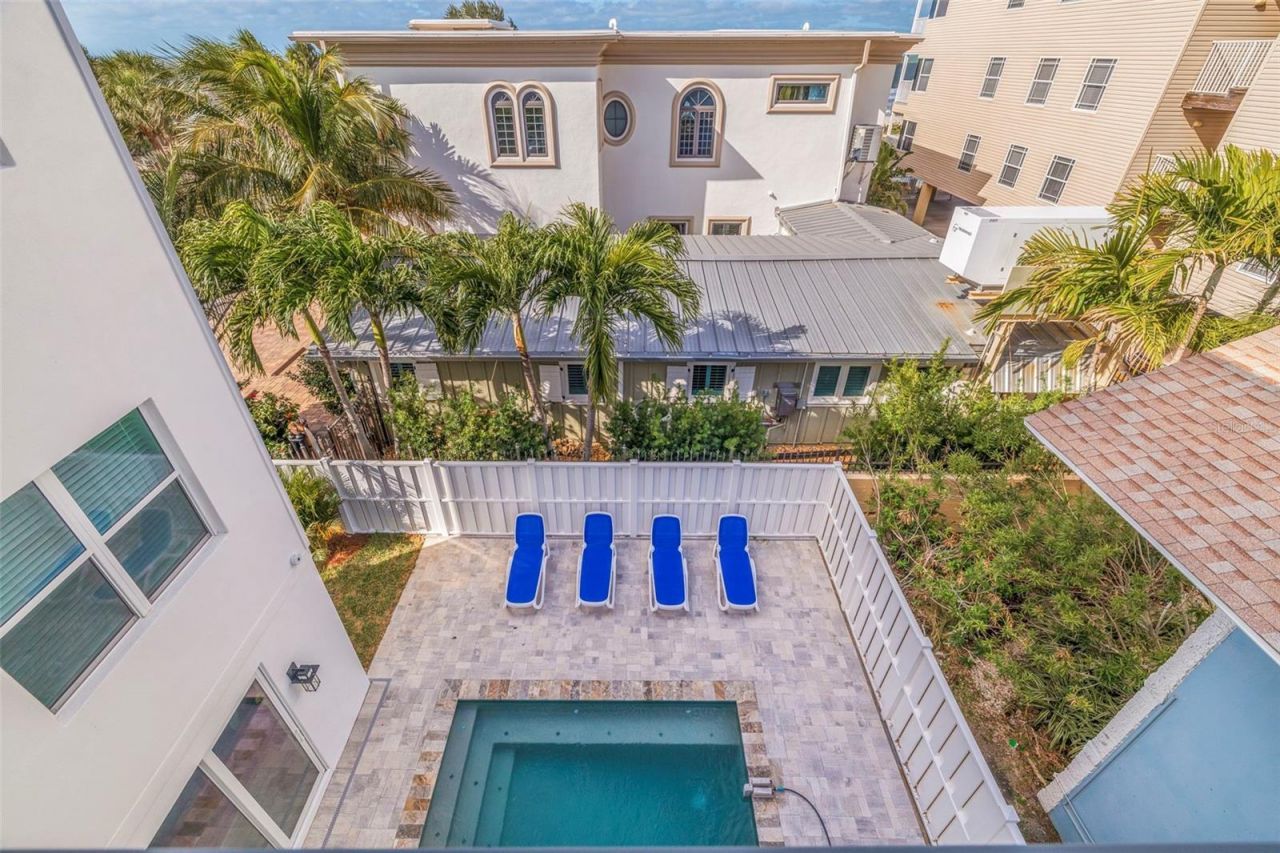 1800 Gulf Boulevard, Unit 1, Indian Rocks Beach, FL 33785 Photo