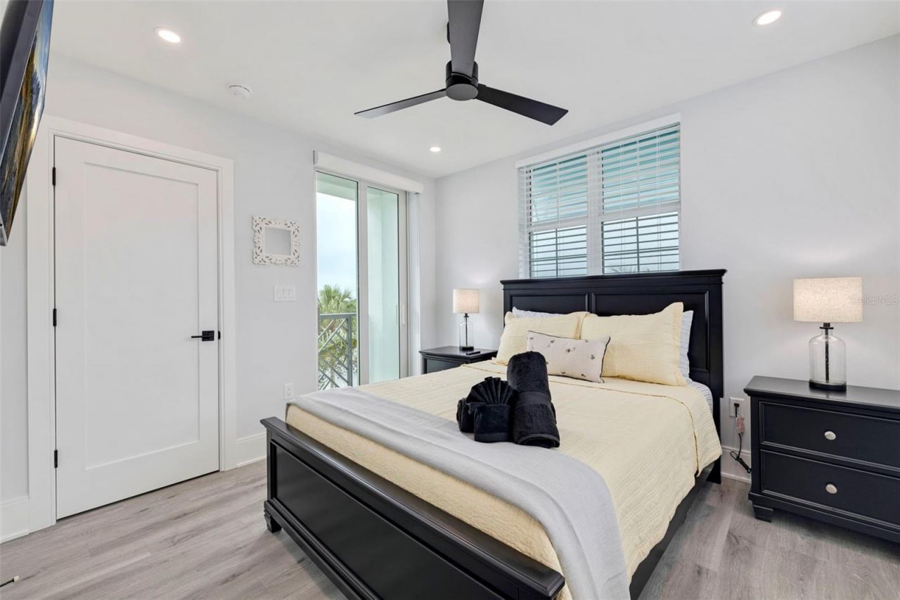 1800 Gulf Boulevard, Unit 1, Indian Rocks Beach, FL 33785 Photo