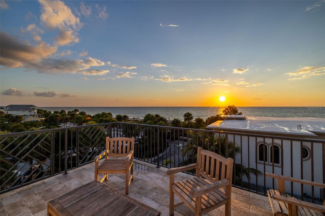 1800 Gulf Boulevard, Unit 1, Indian Rocks Beach, FL 33785 Photo