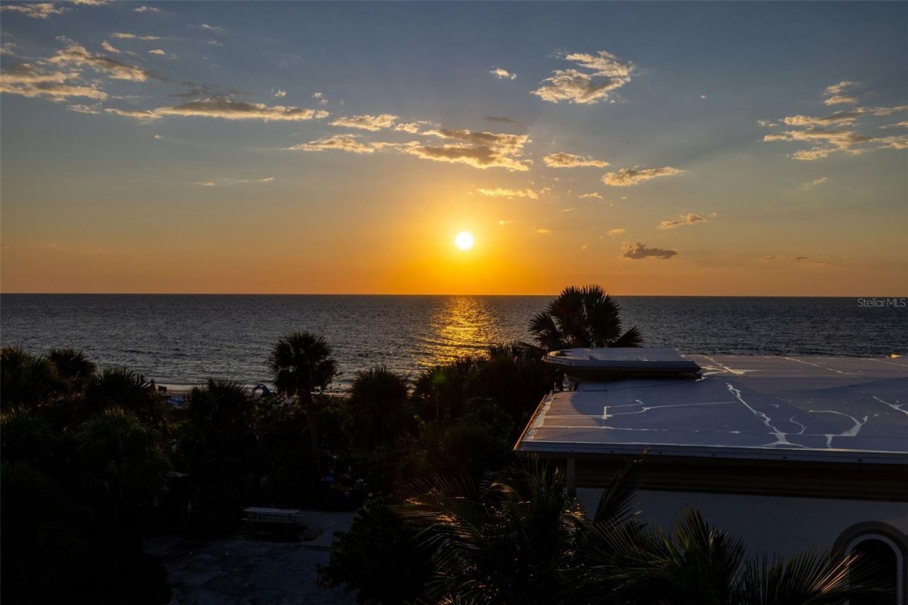 1800 Gulf Boulevard, Unit 1, Indian Rocks Beach, FL 33785 Photo