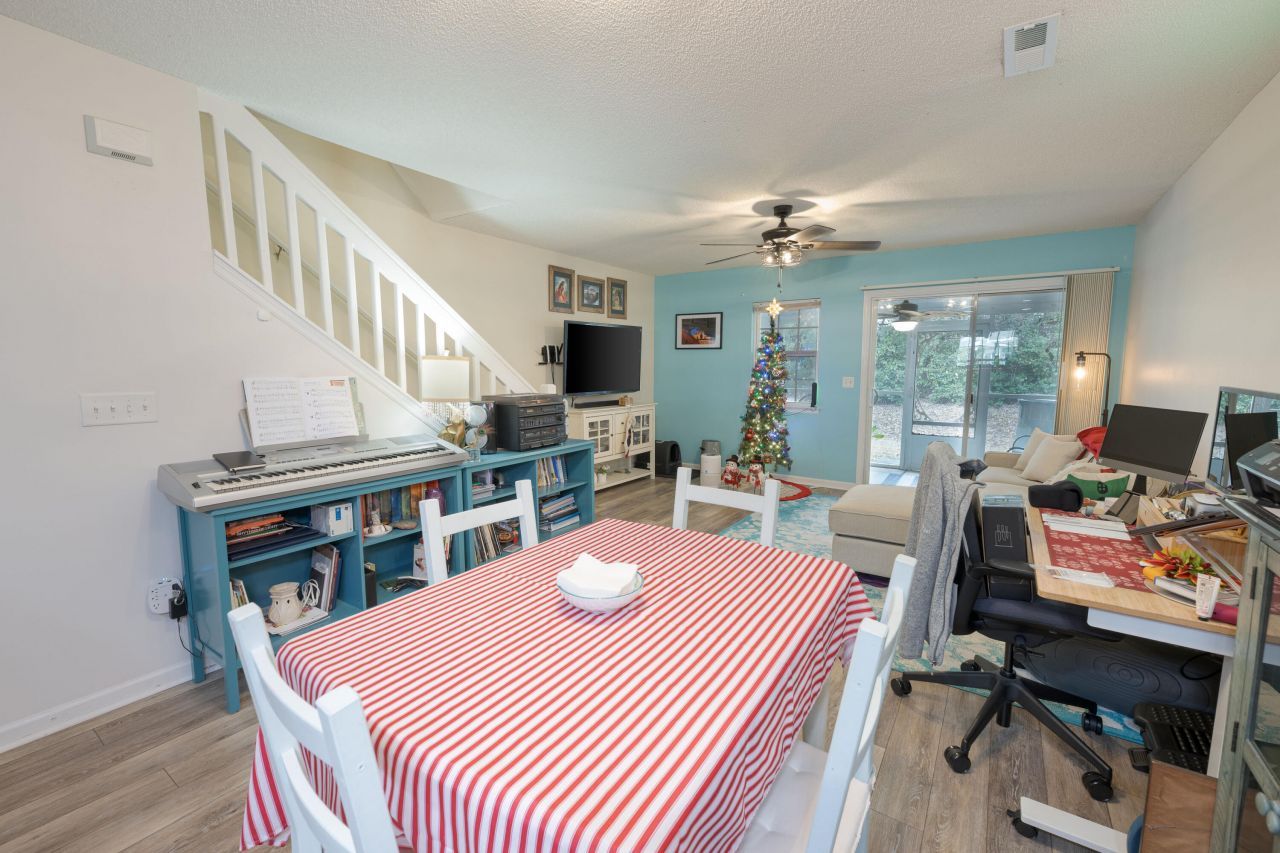 141 Brockman Way Photo 14