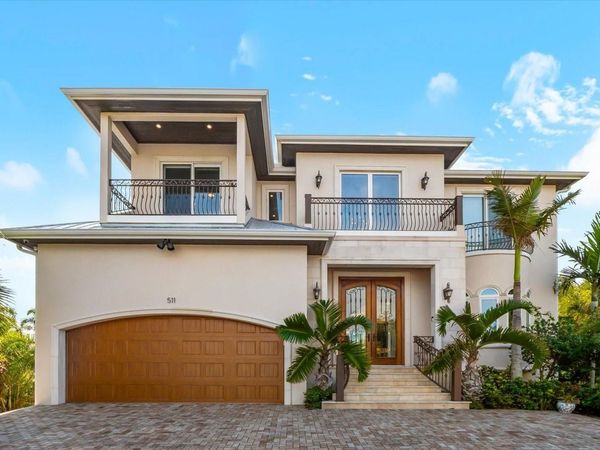 511 BAYVIEW DRIVE, HOLMES BEACH, FL 34217