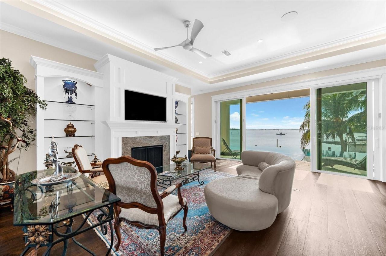 511 Bayview Drive, Holmes Beach, FL 34217 Photo