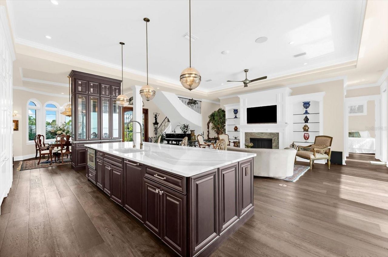 511 Bayview Drive, Holmes Beach, FL 34217 Photo