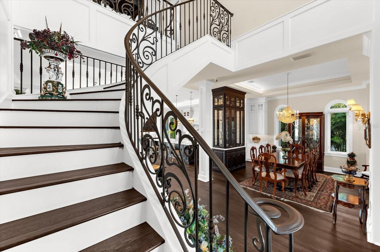 511 Bayview Drive, Holmes Beach, FL 34217 Photo