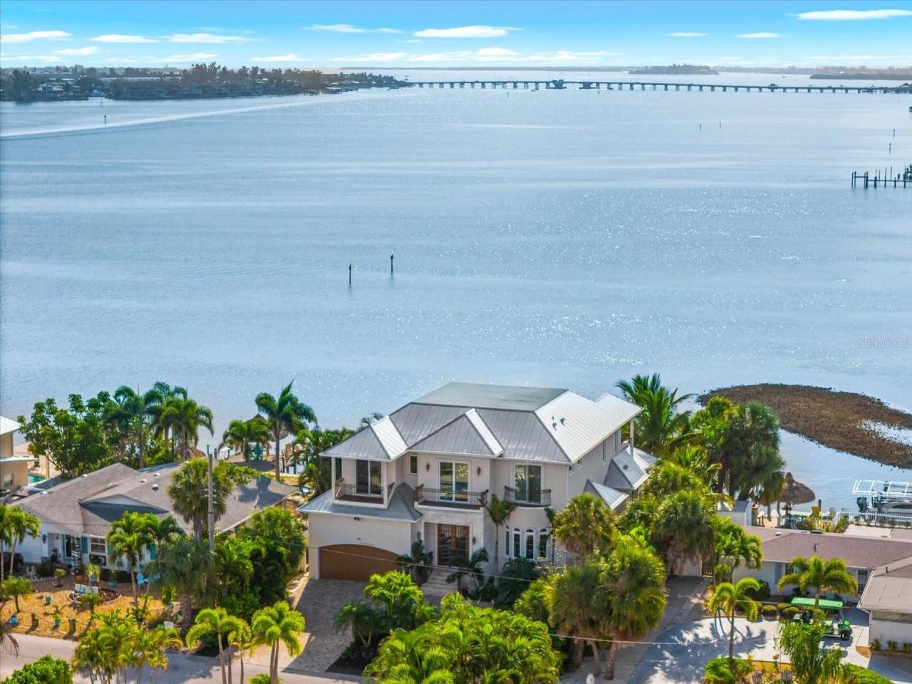 511 Bayview Drive, Holmes Beach, FL 34217 Photo