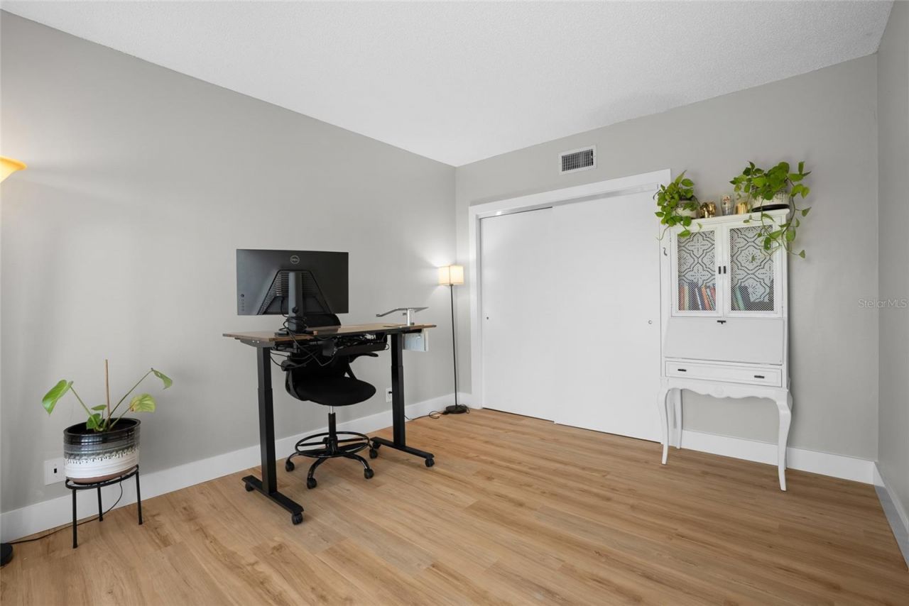 6140 Sun Boulevard S, Unit 7, Saint Petersburg, FL 33715 Photo