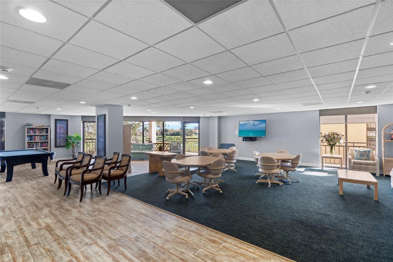 6140 Sun Boulevard S, Unit 7, Saint Petersburg, FL 33715 Photo