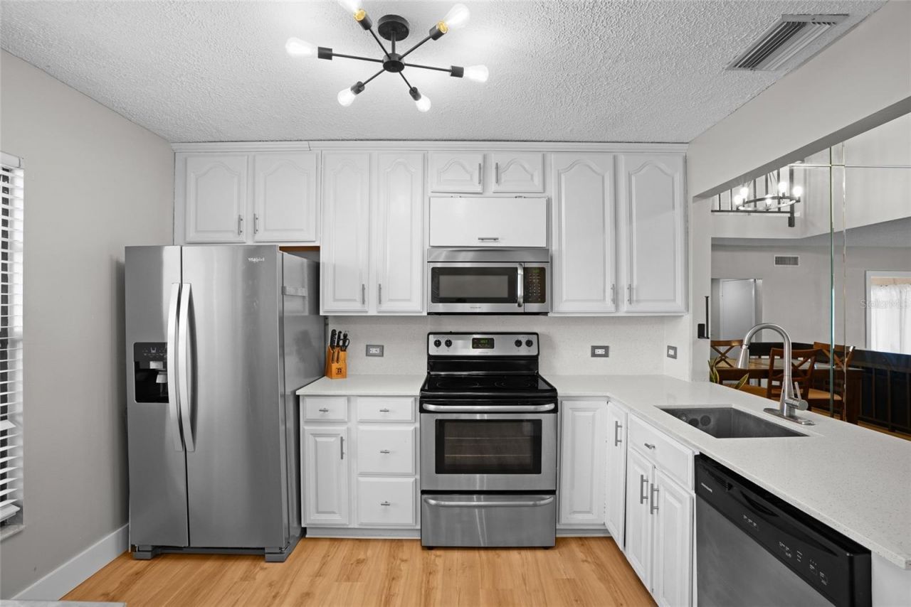 6140 Sun Boulevard S, Unit 7, Saint Petersburg, FL 33715 Photo