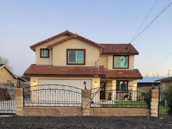 4812 Sammons Avenue, Bakersfield, CA 93307