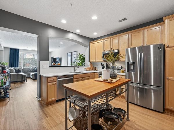 11343 Stratton Avenue, Unit 202, Eden Prairie, MN 55344