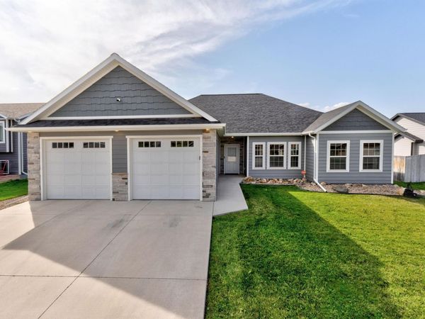 3025 OLIVE GROVE CT, Rapid City, SD 57703