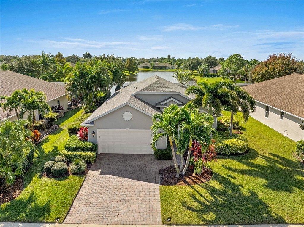 567 Gossamer Wing Way, Sebastian, FL 32958 Photo