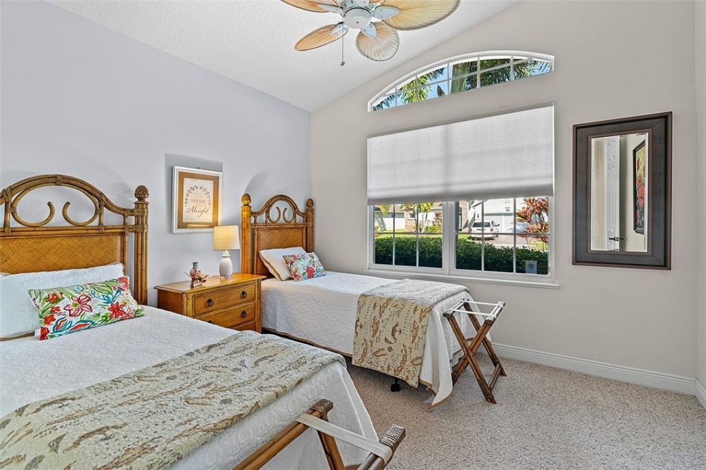 567 Gossamer Wing Way, Sebastian, FL 32958 Photo