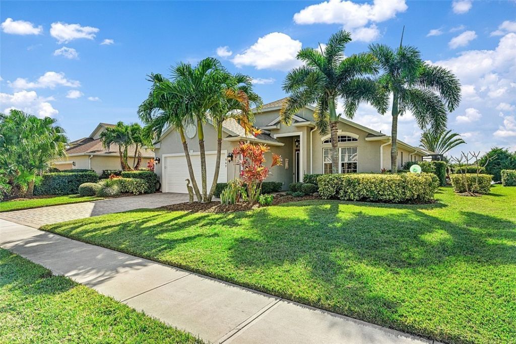 567 Gossamer Wing Way, Sebastian, FL 32958 Photo