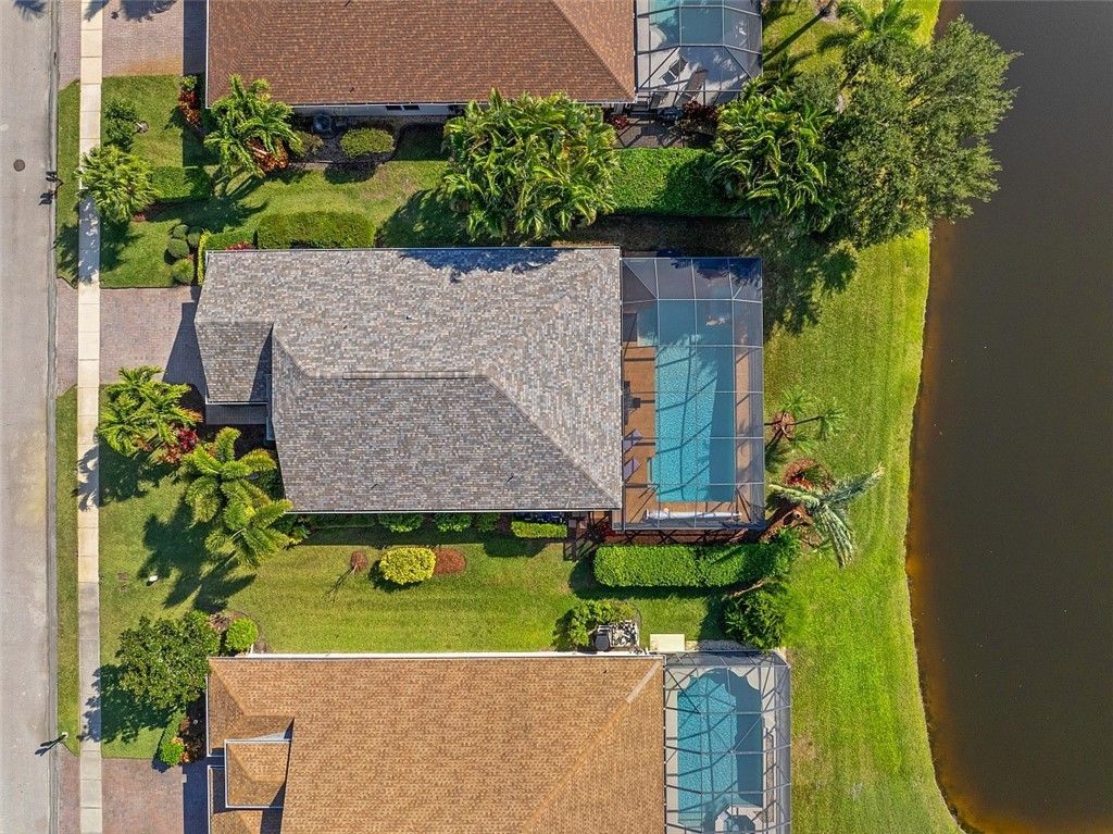 567 Gossamer Wing Way, Sebastian, FL 32958 Photo