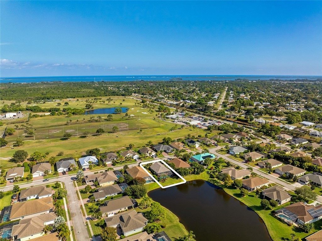 567 Gossamer Wing Way, Sebastian, FL 32958 Photo