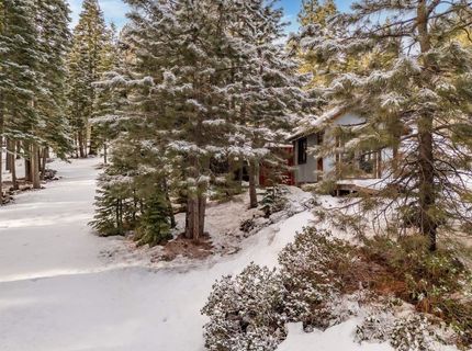 11392 Lockwood Drive, Truckee, CA 96161 Photo