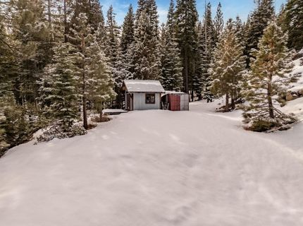 11392 Lockwood Drive, Truckee, CA 96161 Photo