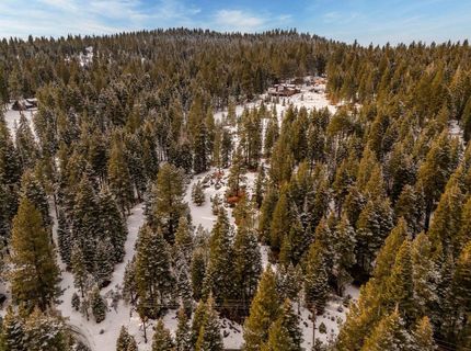 11392 Lockwood Drive, Truckee, CA 96161 Photo