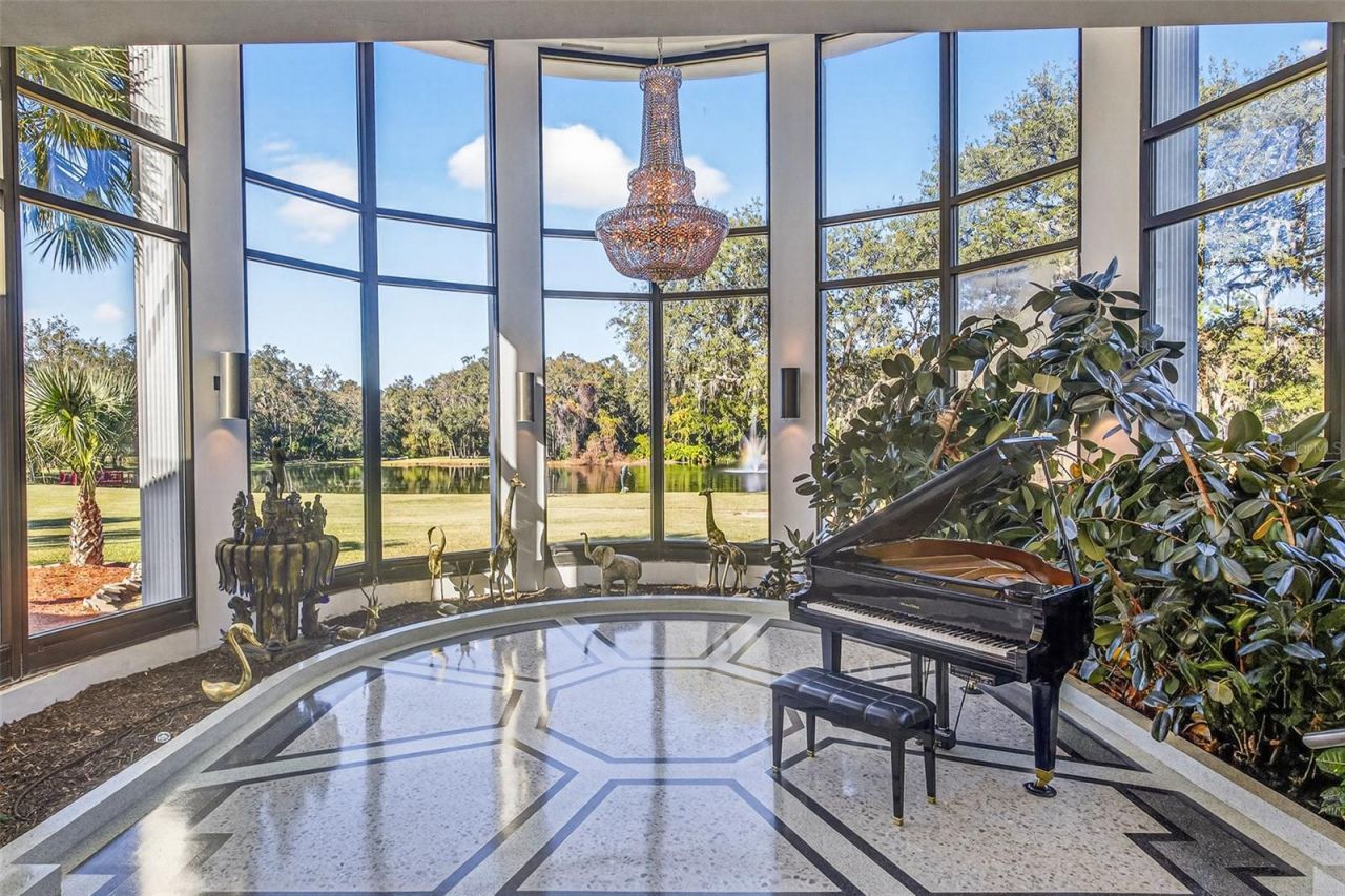 812 Sweetwater Club Boulevard, Longwood, FL 32779 Photo