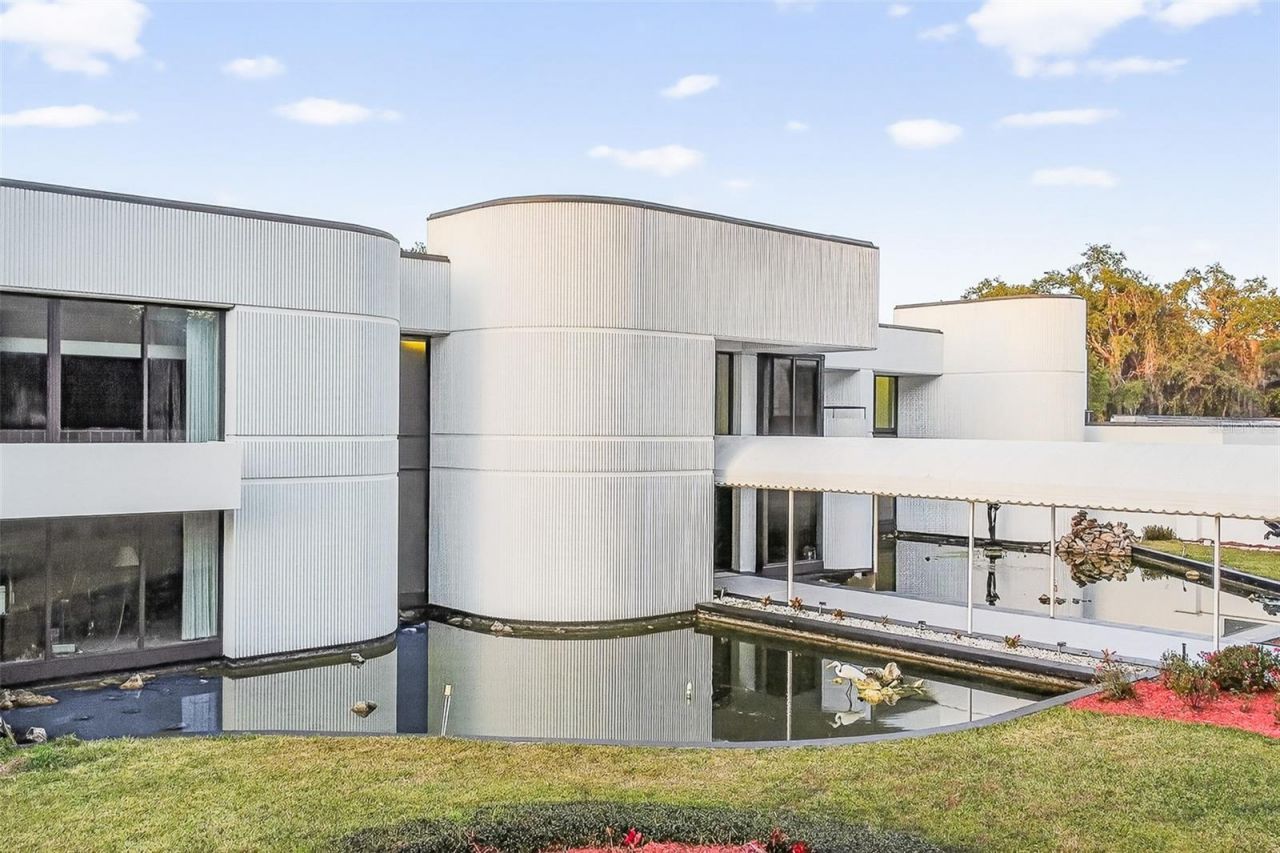 812 Sweetwater Club Boulevard, Longwood, FL 32779 Photo