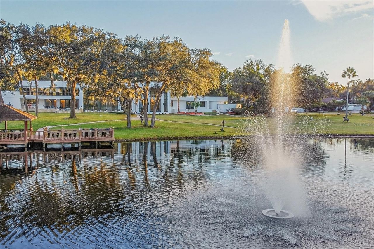 812 Sweetwater Club Boulevard, Longwood, FL 32779 Photo