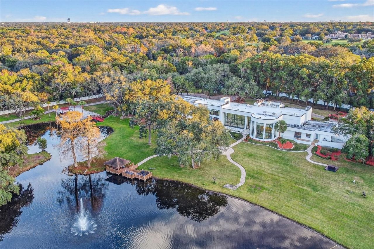 812 Sweetwater Club Boulevard, Longwood, FL 32779 Photo