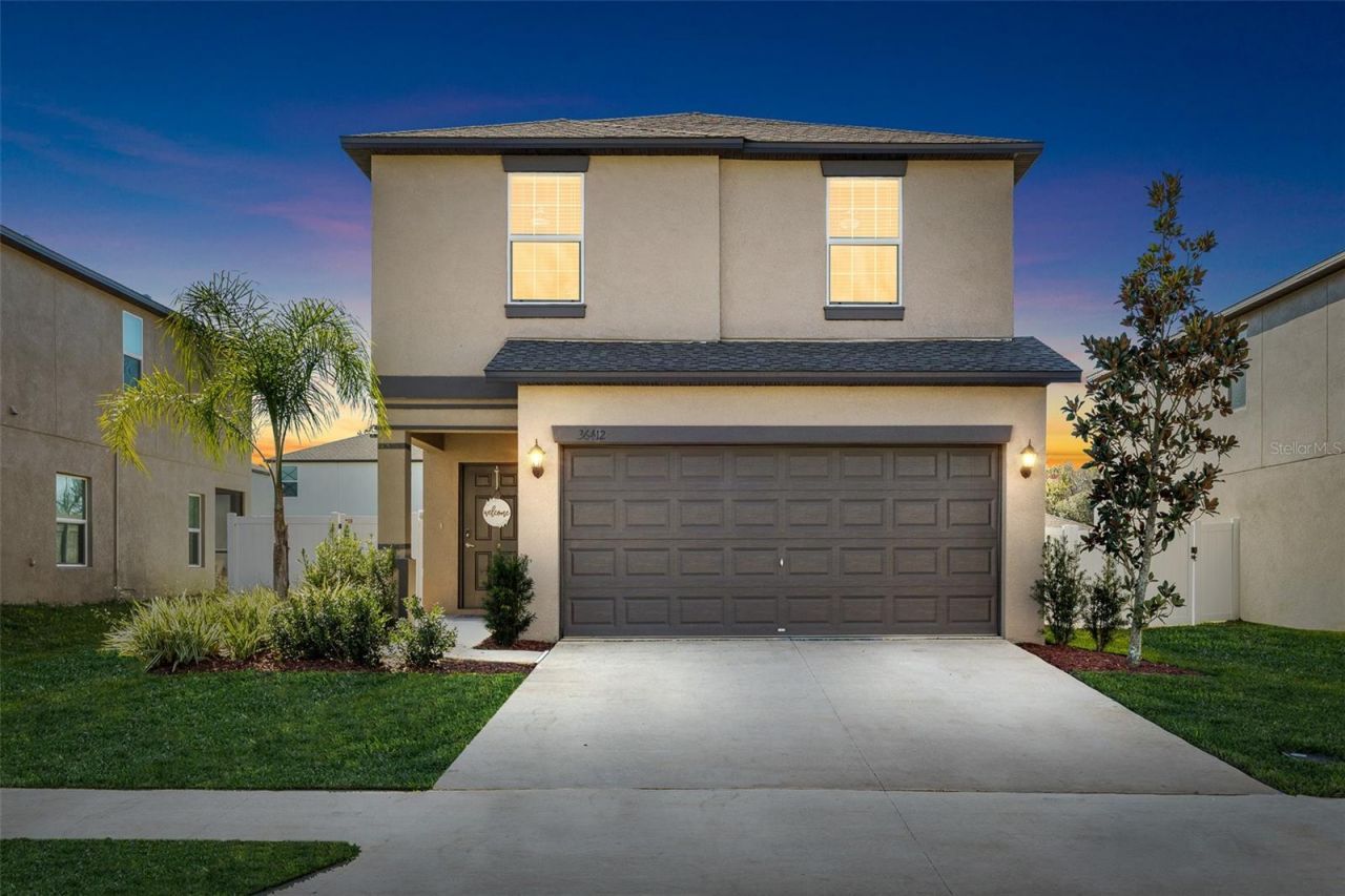 36412 Garden Wall Way, Zephyrhills, FL 33541 Photo