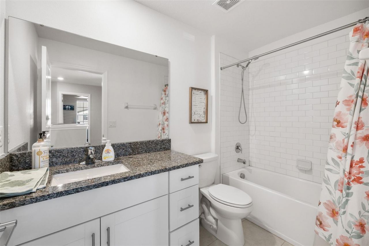 36412 Garden Wall Way, Zephyrhills, FL 33541 Photo