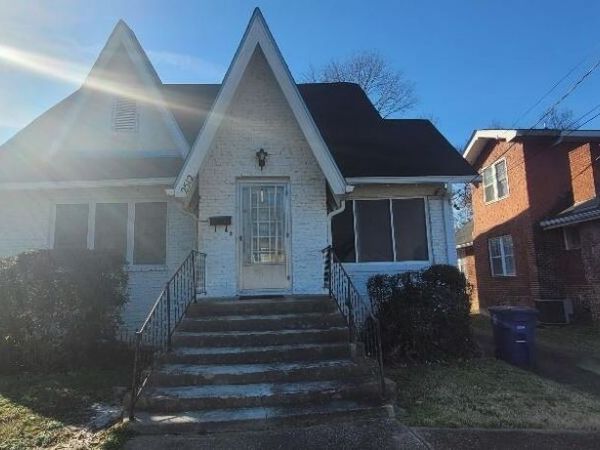 2512 E 04th Street, Chattanooga, TN 37404