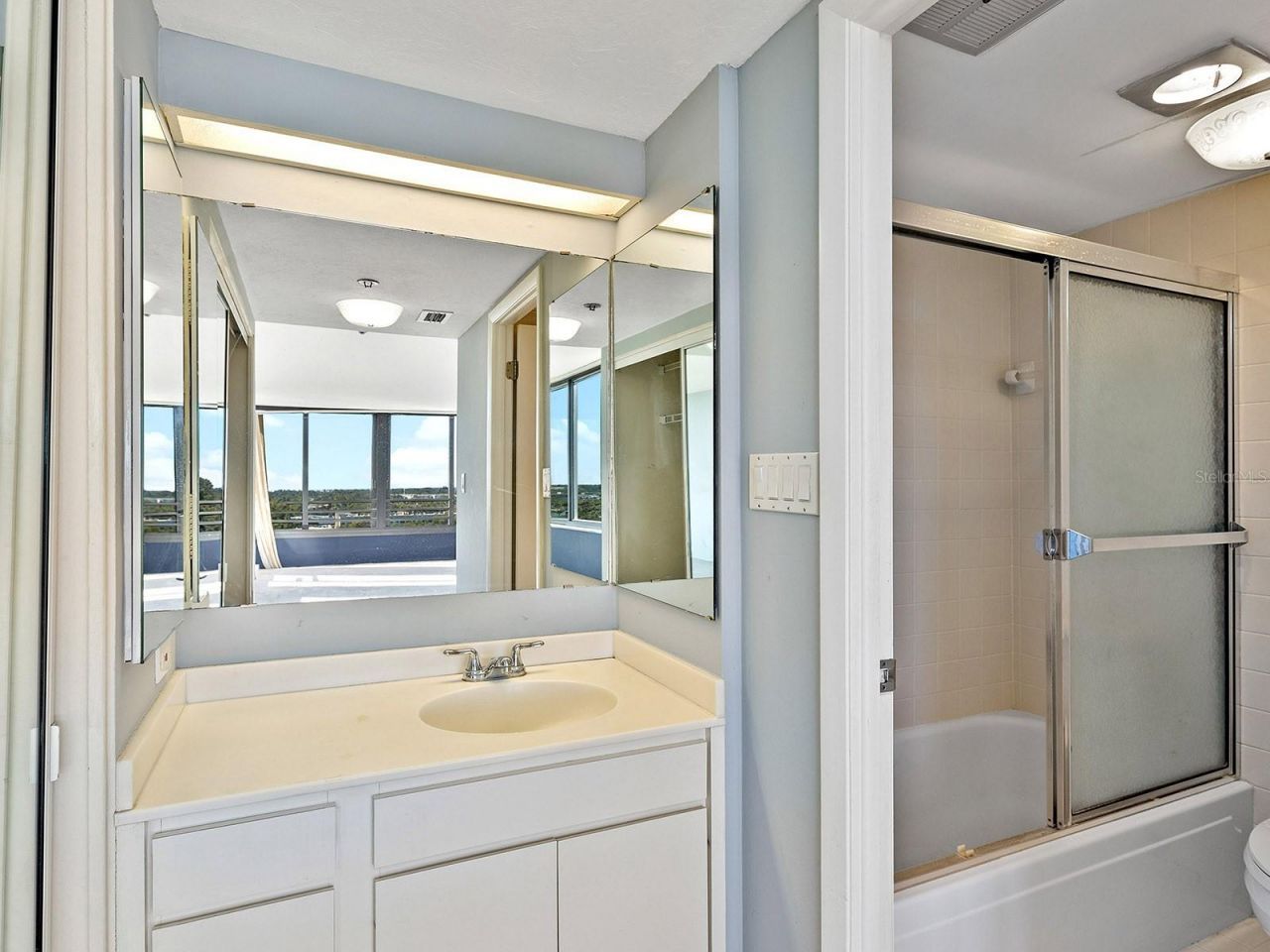 770 S Palm Avenue, Unit 1201, Sarasota, FL 34236 Photo