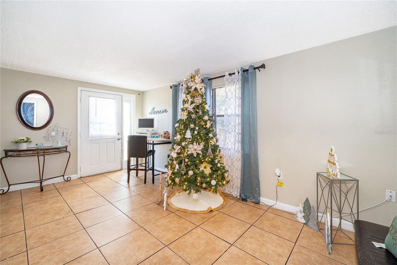 944 Halstead Street, Deltona, FL 32725 Photo