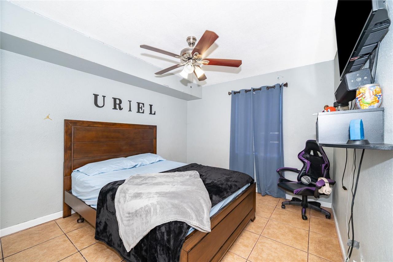 944 Halstead Street, Deltona, FL 32725 Photo