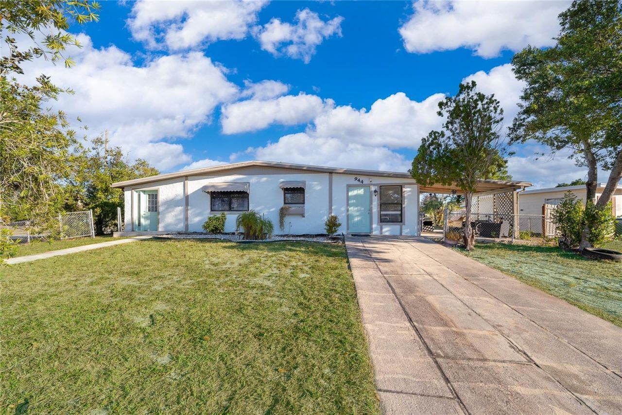 944 Halstead Street, Deltona, FL 32725 Photo